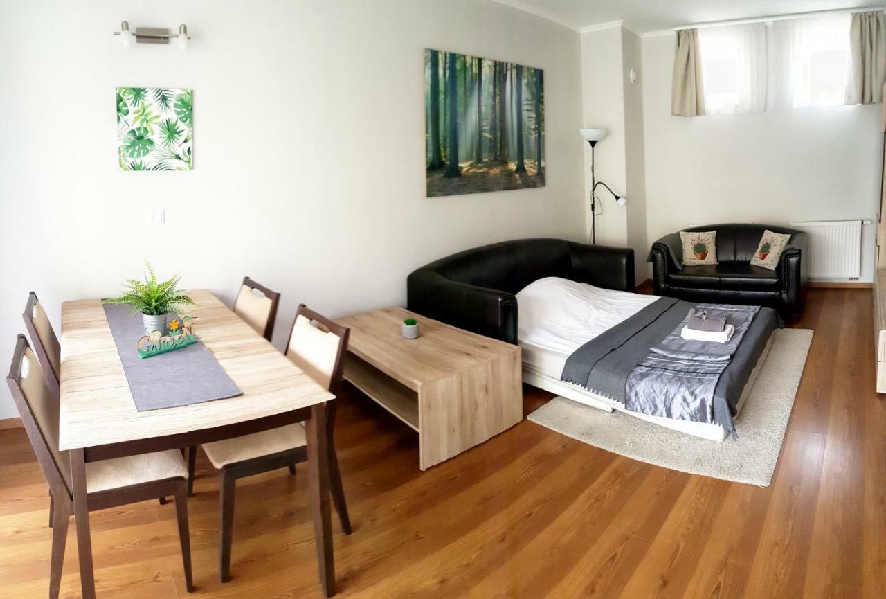 Gardenia Apartman Эстергом Экстерьер фото